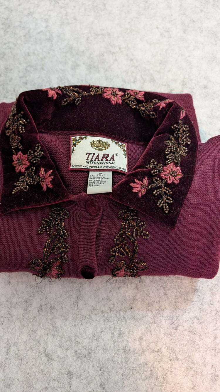 Tiara International Vintage 99 Beaded Embroidered Velvet Collar Cardigan Sweater - Picture 13 of 14